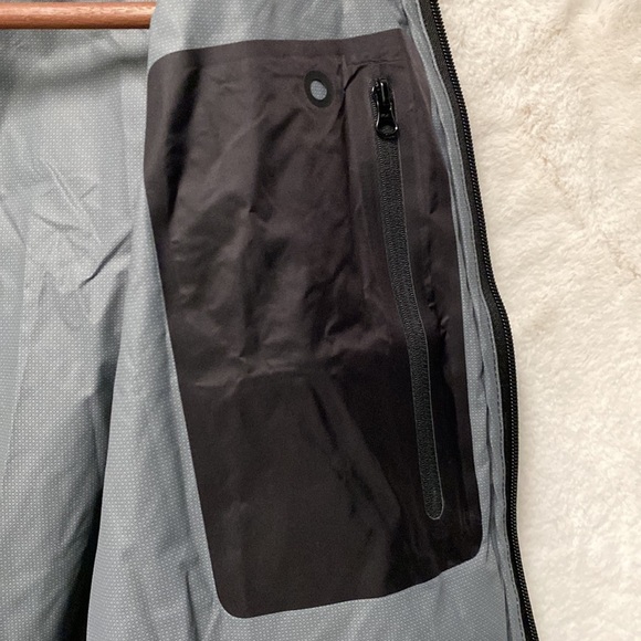 Yingjielide Kid Rain Jacket Size L - Picture 8 of 12